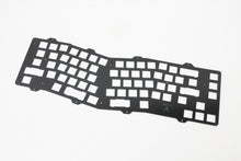 Load image into Gallery viewer, Maja POM Plate
